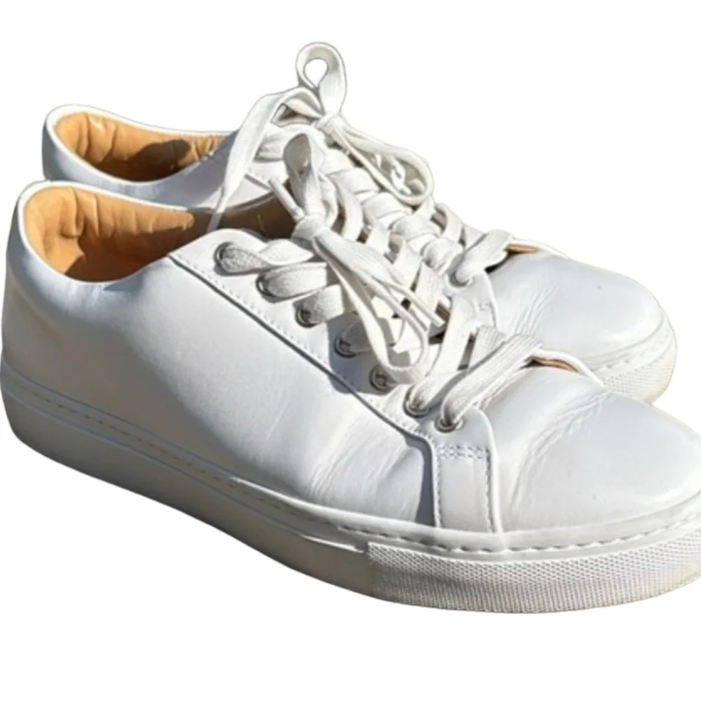 Thursday Boot Company Premier Low Top sneakers in white Italian leather. Size 10